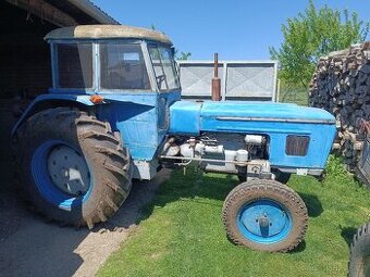 Zetor 4011 s pluhem