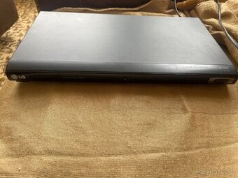 DVD přehrávač LG - DVX340