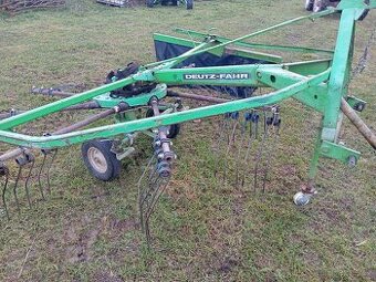 Zhrabovač sena Deutz Fahr - 1