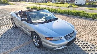 Chrysler Stratus 2,5L V6 cabrio