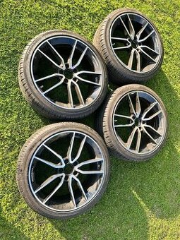 Sada alu kol mercedes amg R19 včetně pneu