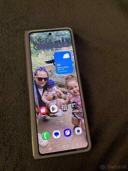 Prodám Galaxy Z Fold3 5G - 1