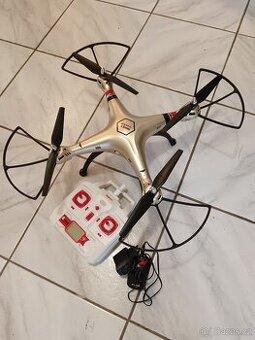 Dron Syma X8HW