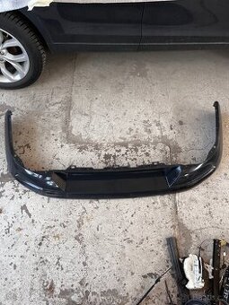 Zadní Spodní spoiler passat B8