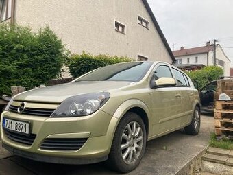 Opel astra H