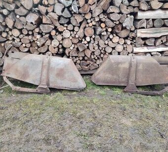 Blatníky Zetor 25