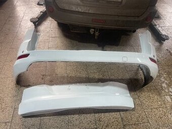 Zadní nárazník + kryt 5.dvěří Ford Mondeo MK4