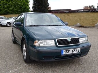Škoda Octavia 1.6i r.v.1999 (74 kw) 1.Majitel stk:7/2027
