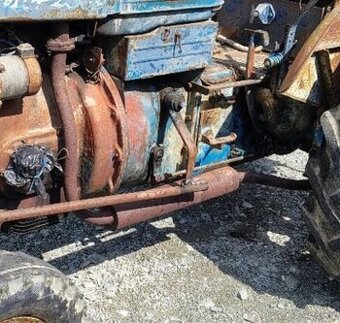 Koupím výfuk na Zetor 25