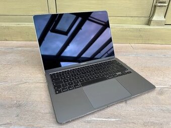 MacBook Air M1