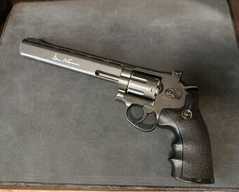 Airsoftový revolver DAN WESSON 8” - CO2