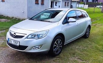 Opel Astra J Spots Tourer