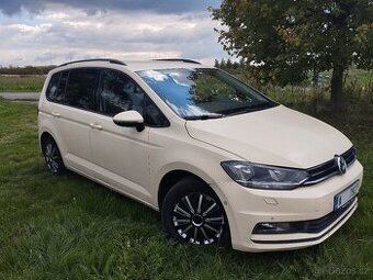 Volkswagen Touran 2.0 tdi 110 kw DSG 7 míst 2016/ Nové zimní