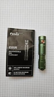 Nabíjecí svítilna Fenix E05R