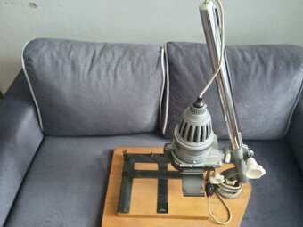 Zvětšovací přístroj Opemus IIa