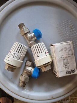 Termostatická Hlavice k radiátoru