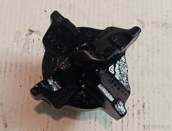 vrtací korunka 4-břitá pr. 116 mm závit T40