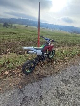 Prodám pitbike 125
