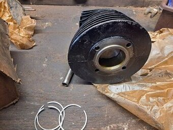 Originál válec+čep+kroužky Jawa 250 Panelka