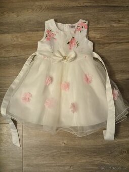 Společenské šatičky na 3 roky