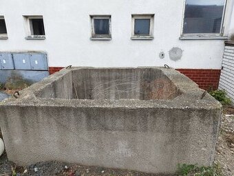 Železobetonová  rámová propusť, beneš