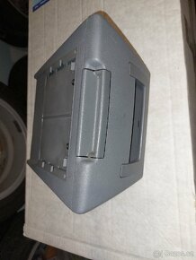 Škoda Felicia - Středový panel s díly