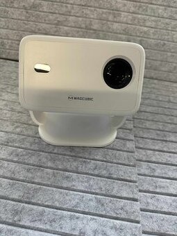 LED projektor MAGCUBIC(378) - 1