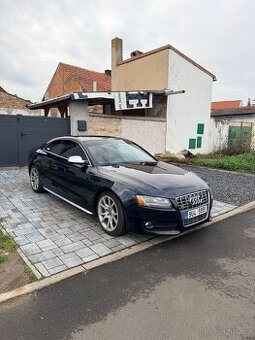 Audi S5 4.2 V8 - 1
