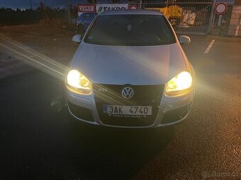 Volkswagen golf 5 gti