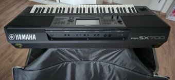 Yamaha psr sx700