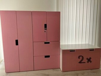 IKEA dětský nábytek+koberec a tapeta Zdarma