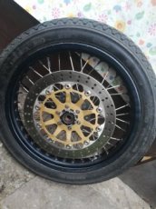 Kolo San Remo s plovoucim kotoucem