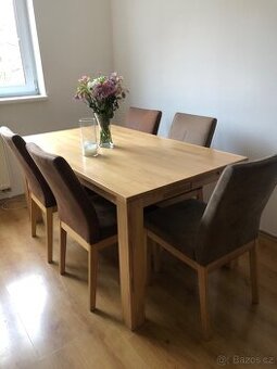 Jídelní stůl a 5x židle, cena za vše