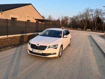 Škoda Superb 3