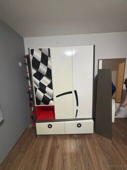 Zařízení studentského pokoje