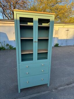 Vitrina knihovna Ikea Hemnes