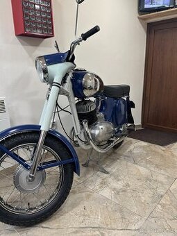 Jawa 250 Panelka