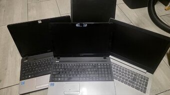 Notebooky na nahradni dily 5ks