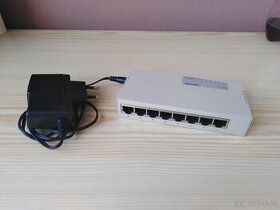 Switch Repotec RP-1708M 8-port