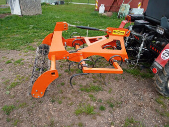 Prodám kultivátor a orební pluh za malotraktor