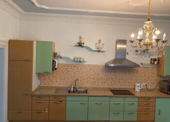 Kuchyňská linka, včetně spotřebičů, č. 3737