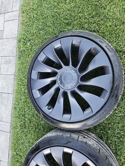 20" letní kola Überturbine Tesla model 3