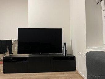 TV stolek