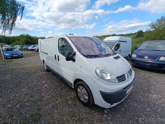 Renault Trafic 2.0 DCi long navigace klima TZ DPH