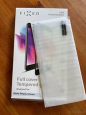 Nové tvrzené ochranné sklo Apple Miny12