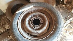 Pneu 6,15x155-14 s diskem