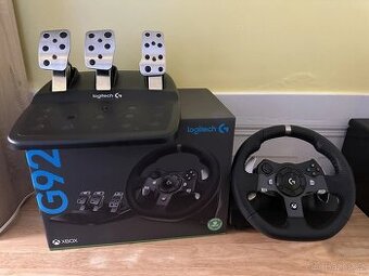 Logitech G920 na XBOX a PC