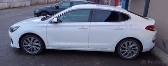 HYUNDAI i30 Fastback 1.4 T-GDi