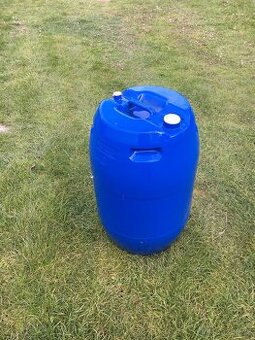 Plastové sudy 120 l