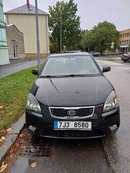 Prodám Kia Rio - 1.4 - 71,3kW - 2010